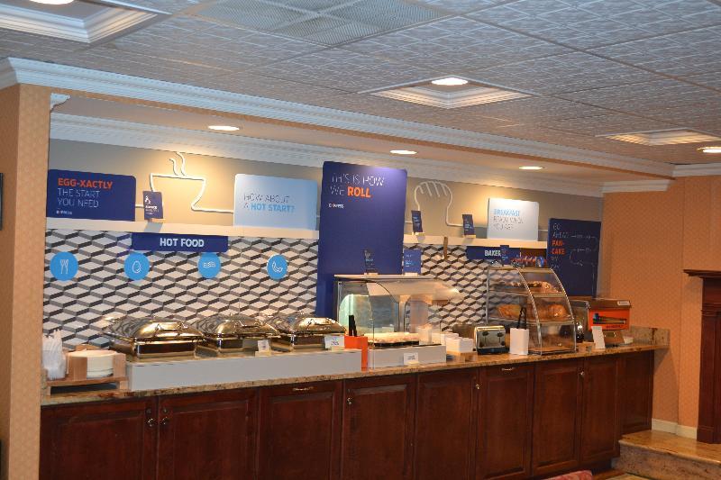 梅卡尼克斯堡哈里斯堡西南智选假日酒店 外观 照片